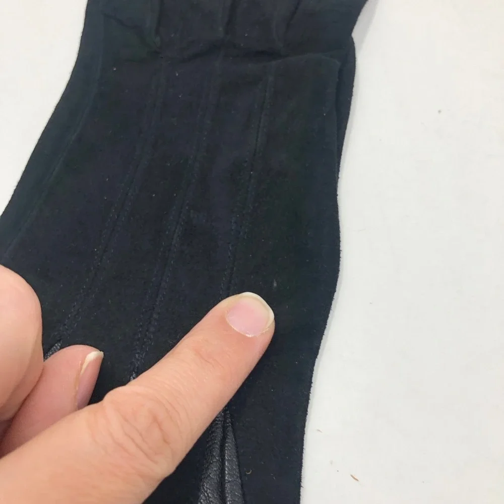 Vintage Valentino Suede Night Gloves Womens 6.5 Silk Lining Black